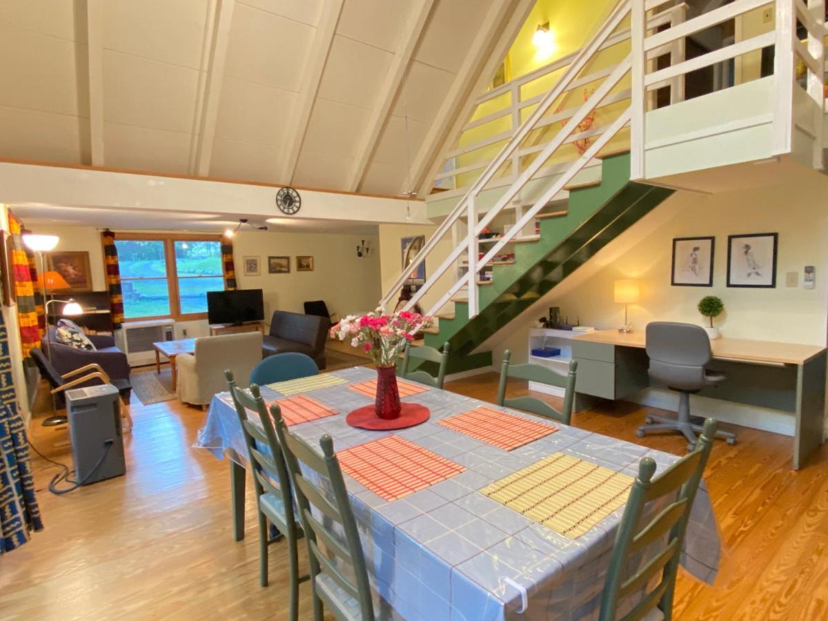 Secluded Chalet On Stream-Mins To Camelback Tannersville Exterior photo