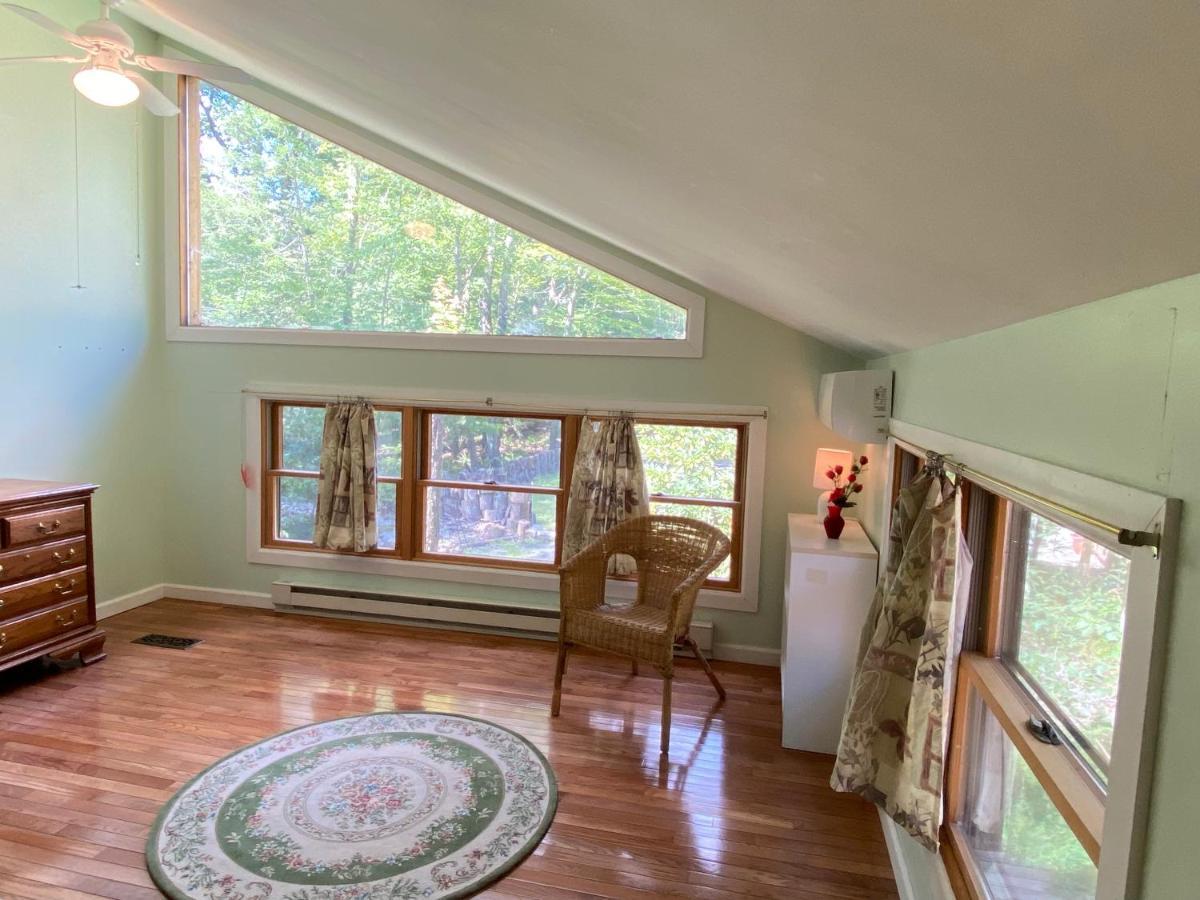 Secluded Chalet On Stream-Mins To Camelback Tannersville Exterior photo